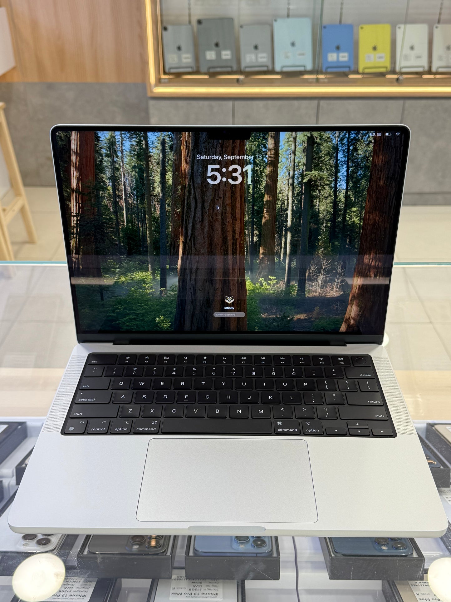 MacBook Pro 14-inch (M3) 2023, 1TB *W4XND