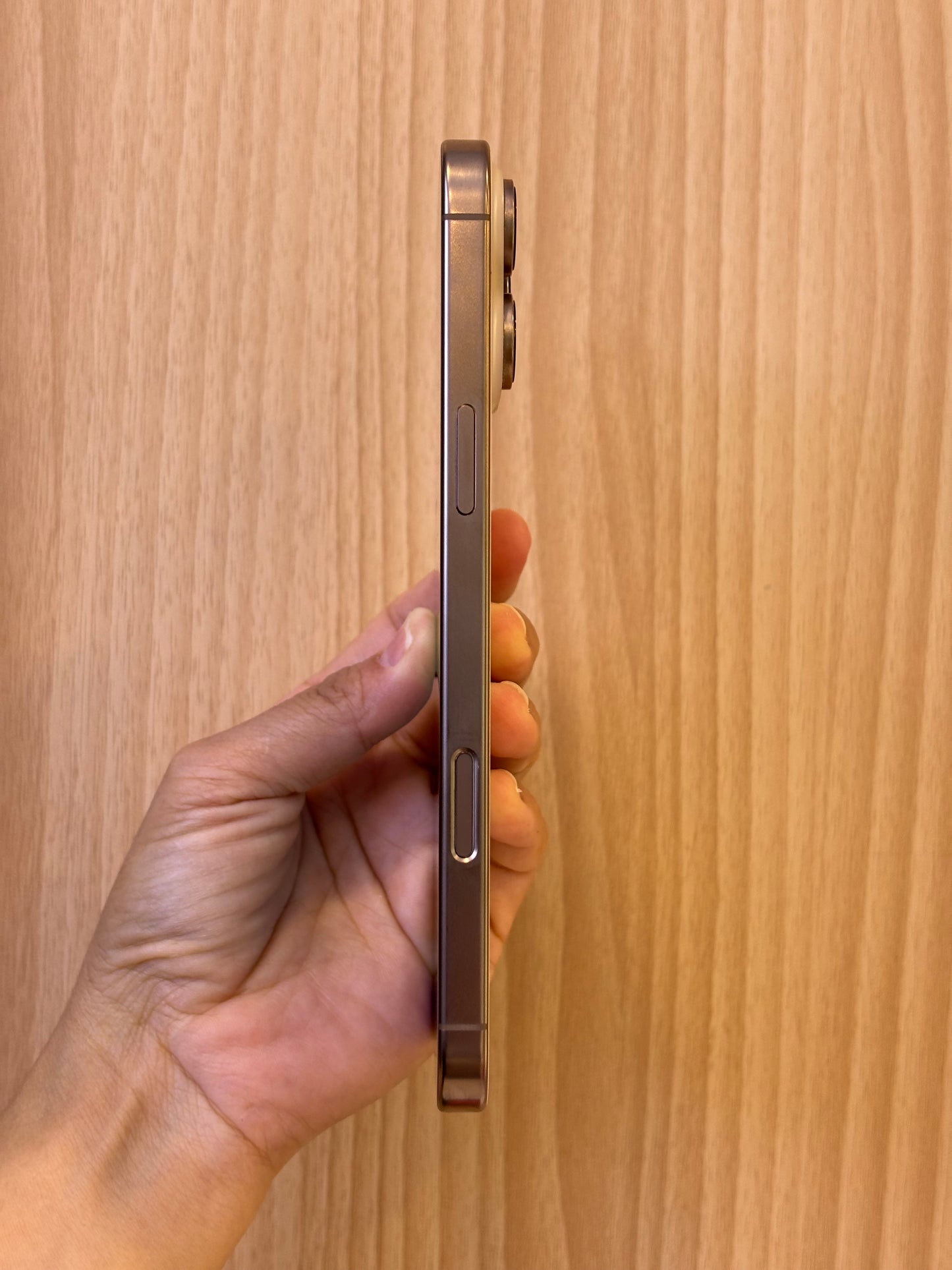 iPhone 16 Pro Max, 512GB (Grade B) *75385
