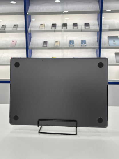 MacBook Pro 16-inch (M3 Pro) 2023, 512GB *D7QYM