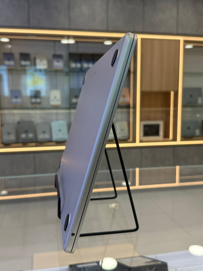 MacBook Air 15-inch (M3) 2024, 512GB *L45X7