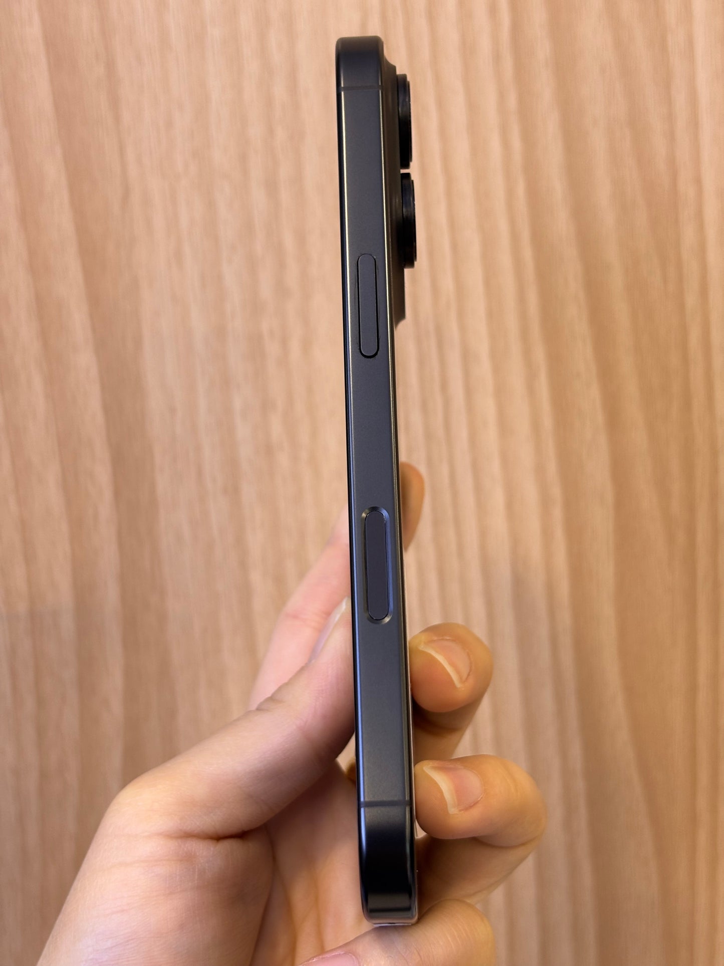 iPhone 16 Pro, 128GB (Grade A) *94736