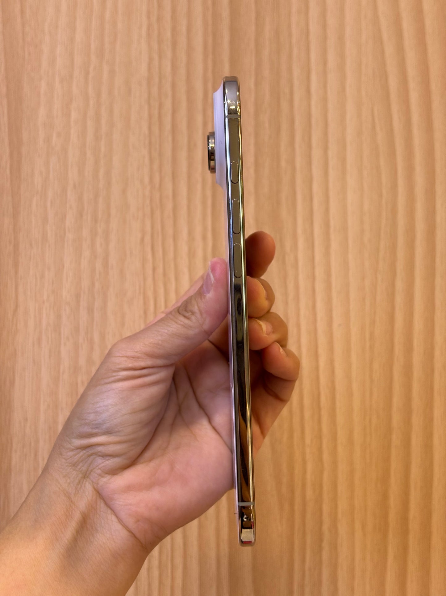 iPhone Air, 256GB (Grade A) *22336