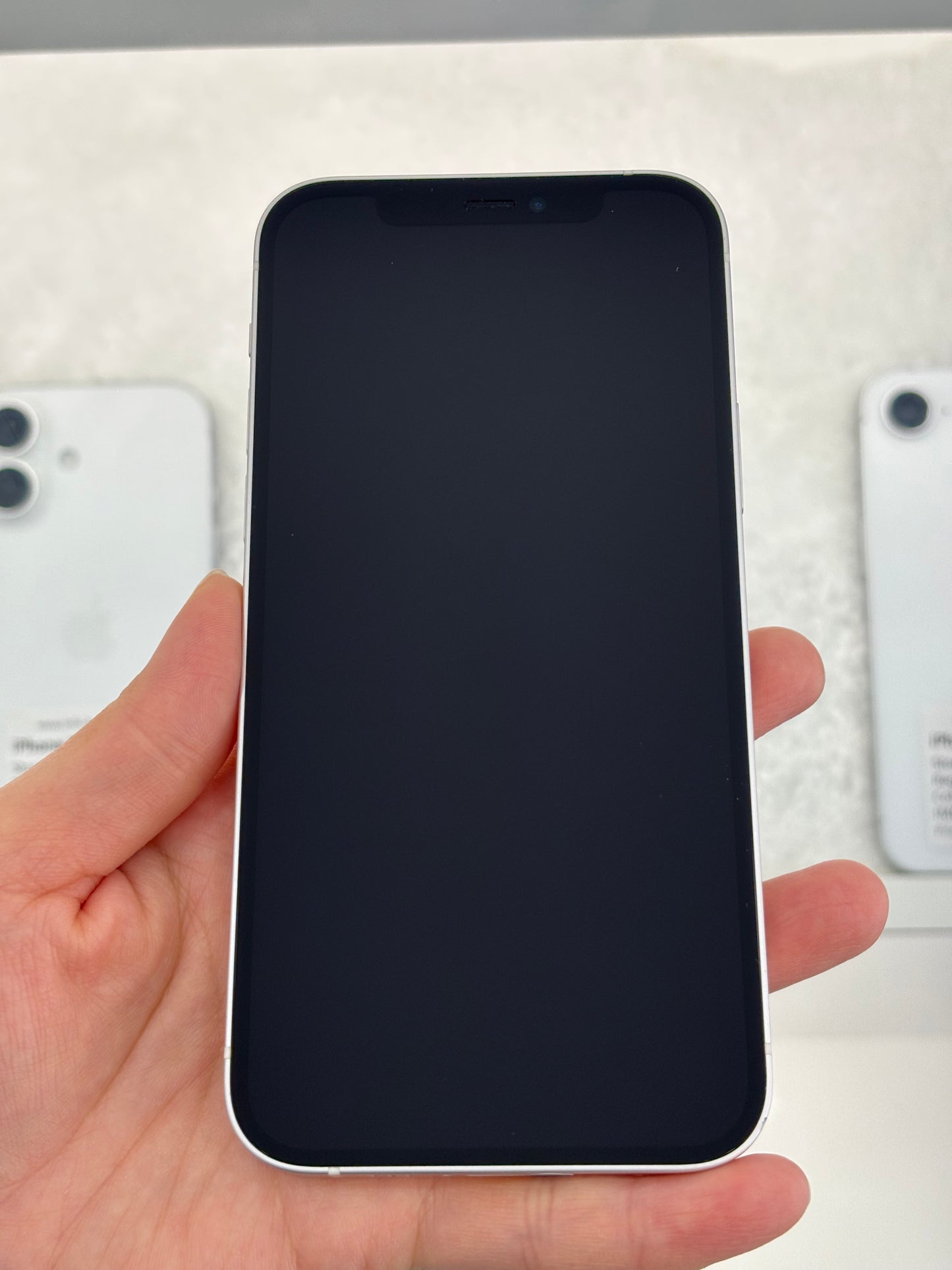iPhone 12, 64GB (Grade B) *70173
