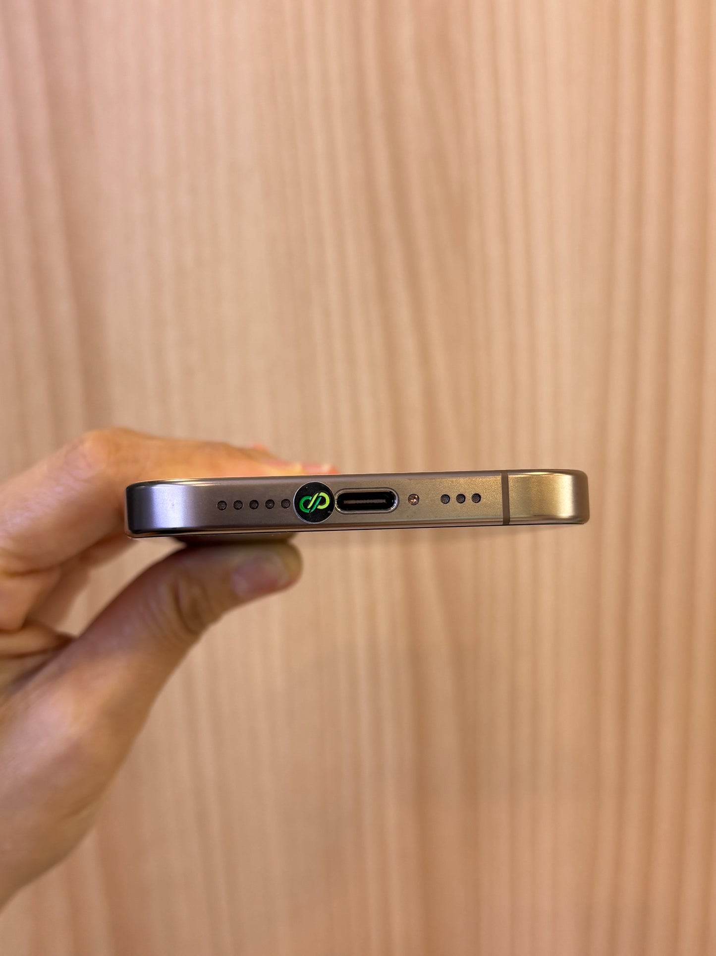 iPhone 16 Pro, 128GB (Grade A) *52255
