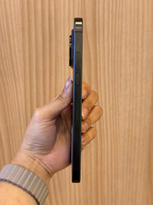 iPhone 15 Pro Max Black Titanium, 1TB (Grade A) *05231