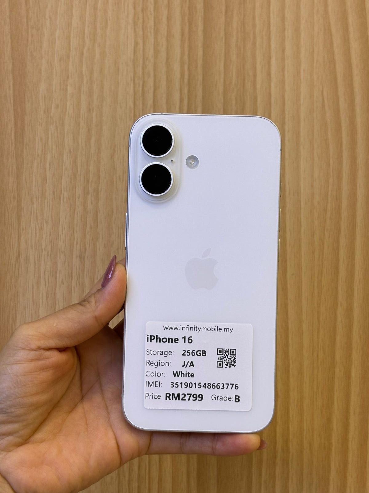iPhone 16, 256GB (Grade B) *63776