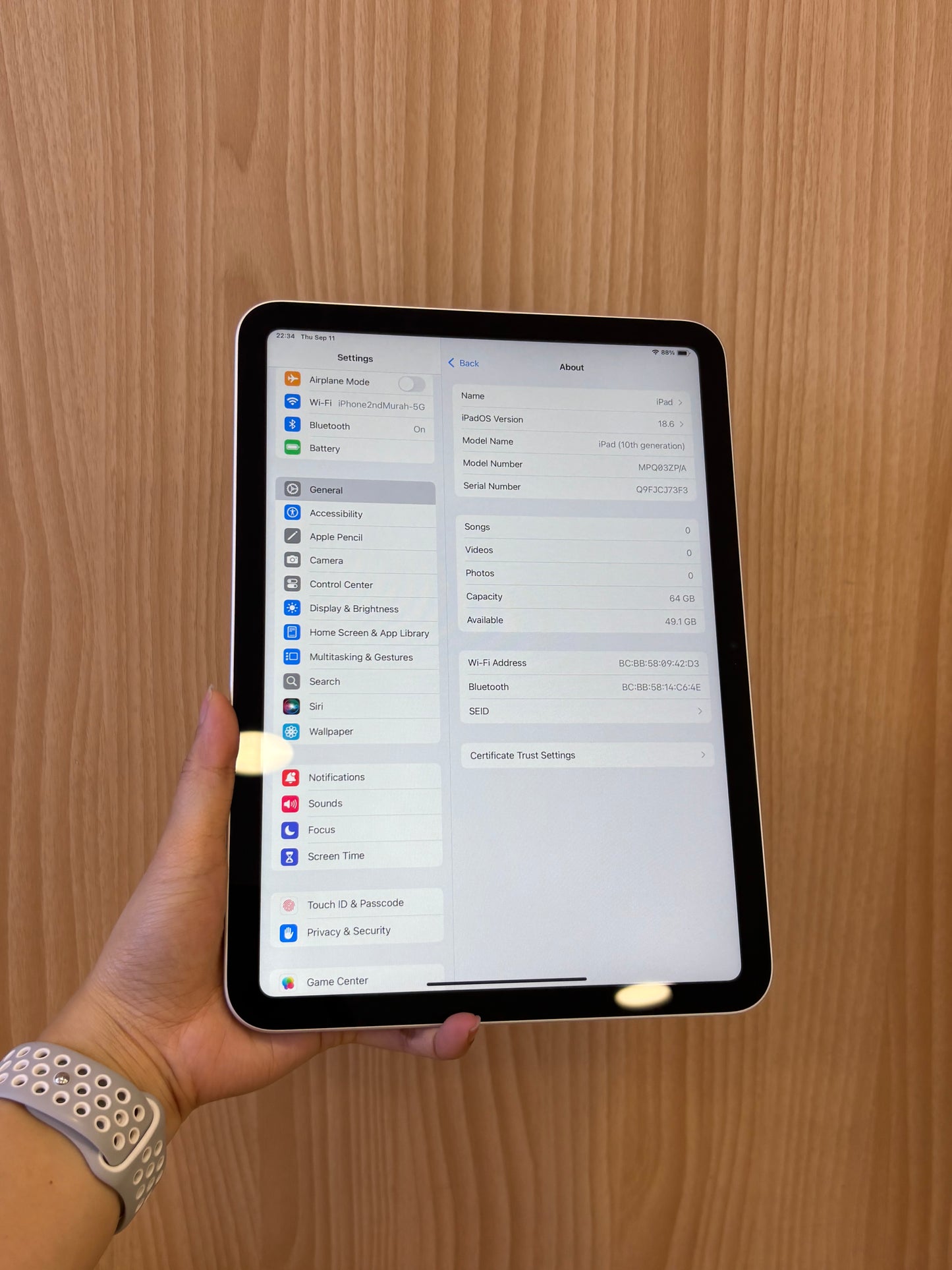 iPad 10th Wi-Fi, 64GB *J73F3