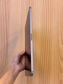 iPad Air 11-inch (M3) Cellular, 128GB (Grade A) *66973