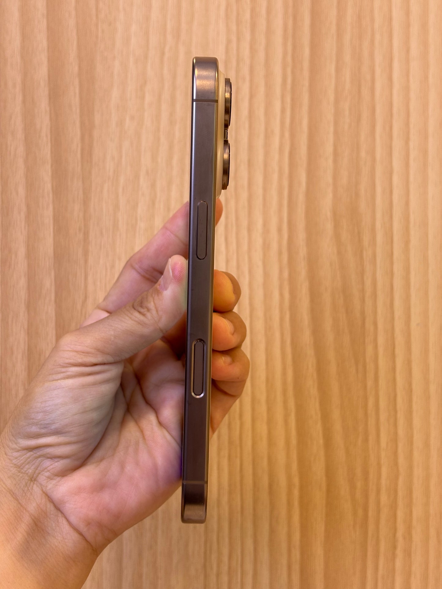 iPhone 16 Pro, 256GB (Grade A) *26196