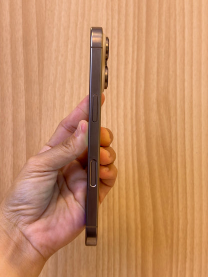 iPhone 16 Pro, 256GB (Grade A) *26196
