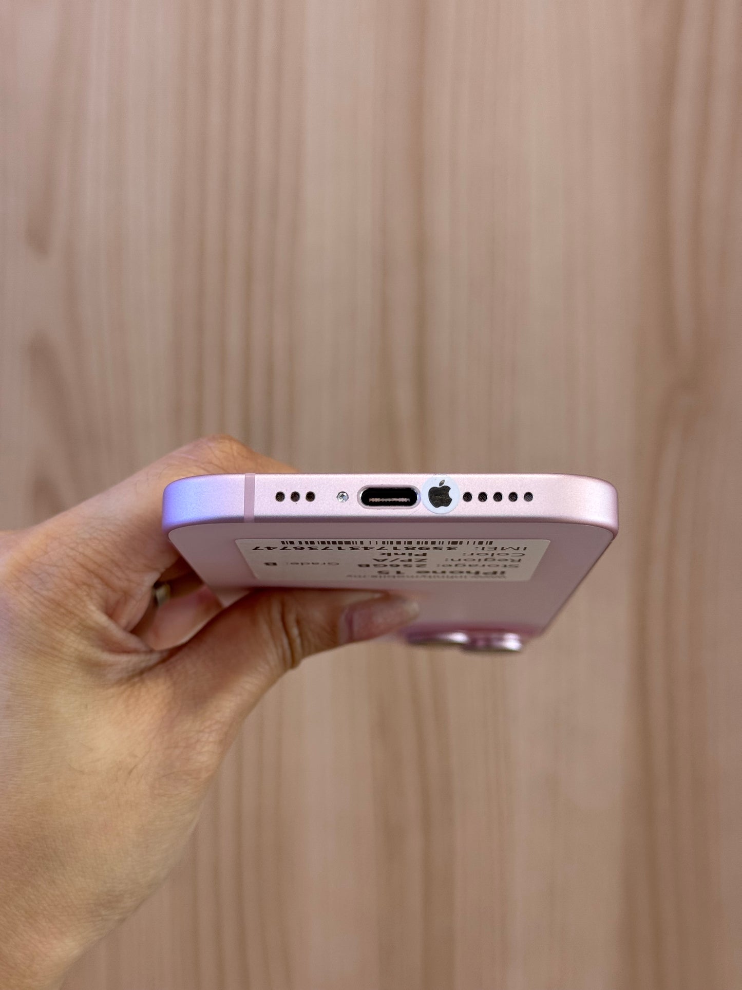 iPhone 15 Pink, 256GB (Grade B) *36747