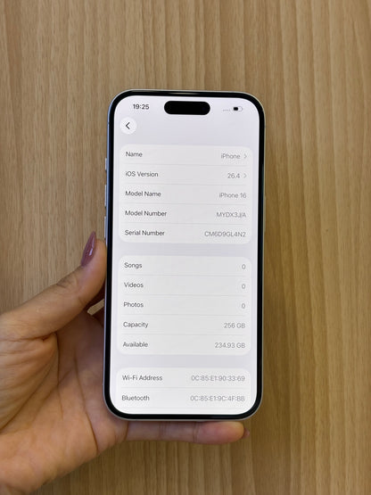 iPhone 16, 256GB (Grade B) *63776
