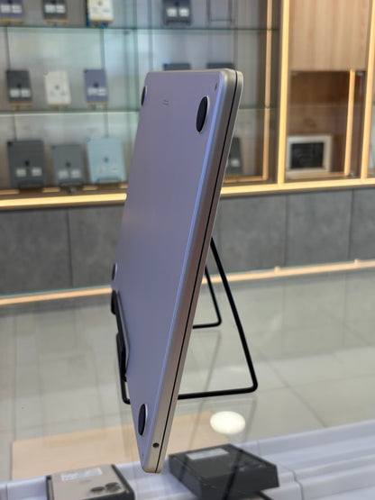 MacBook Air 15-inch (M3) 2024, 512GB *29X12