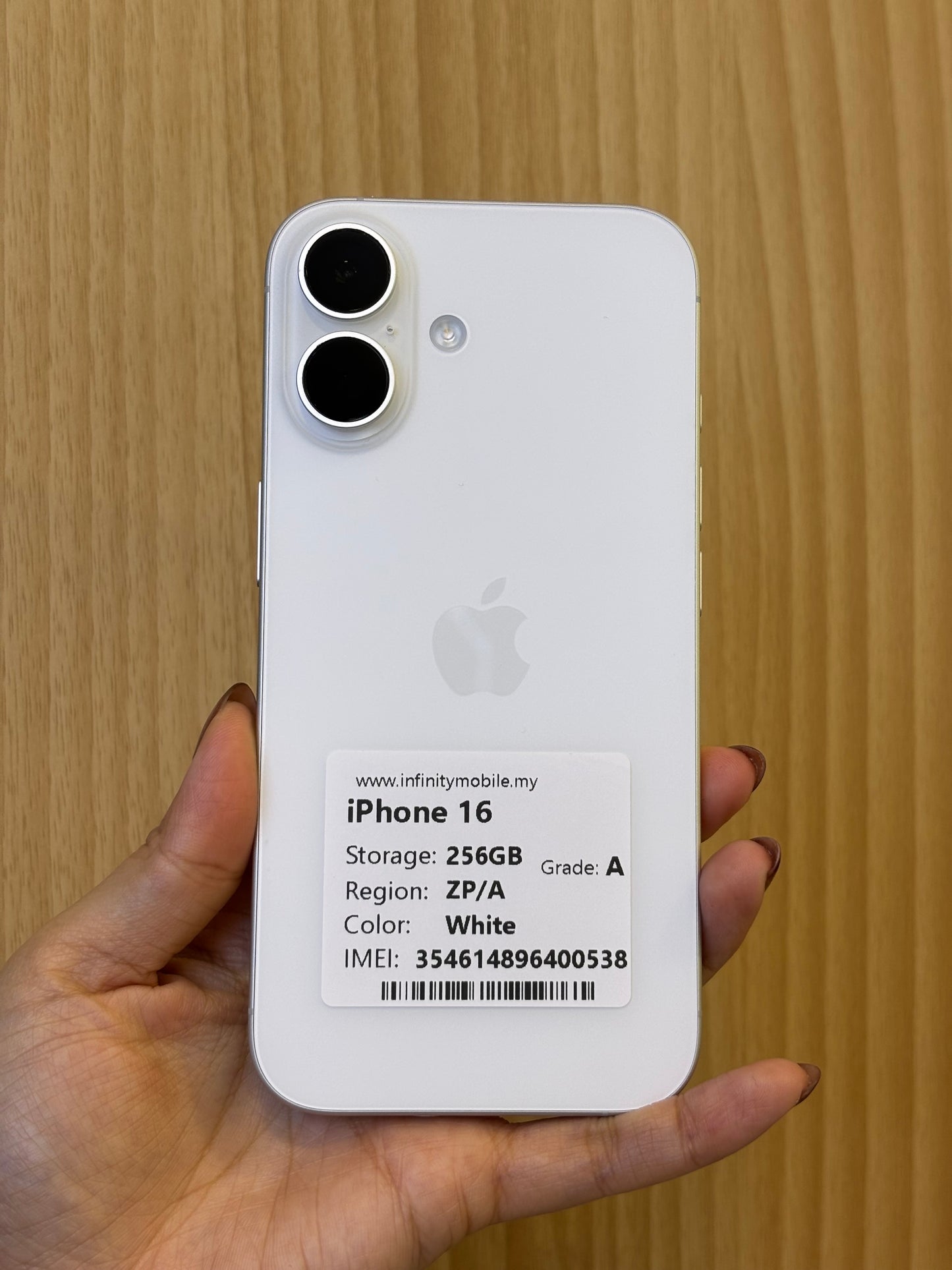 iPhone 16, 256GB (Grade A) *00538