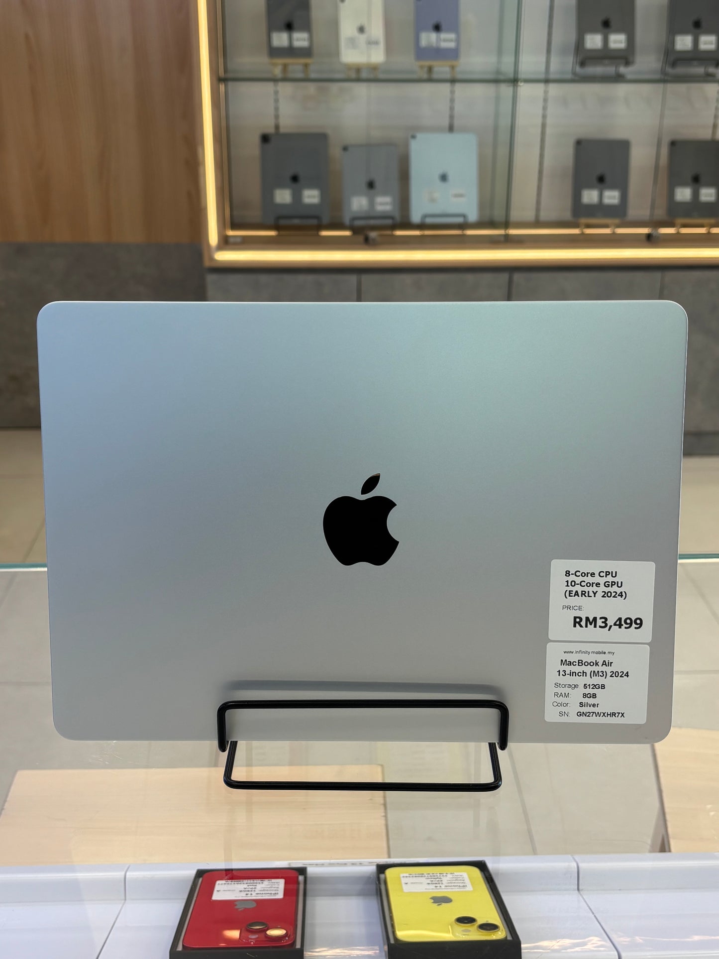 MacBook Air 13-inch (M3) 2024, 512GB *XHR7X