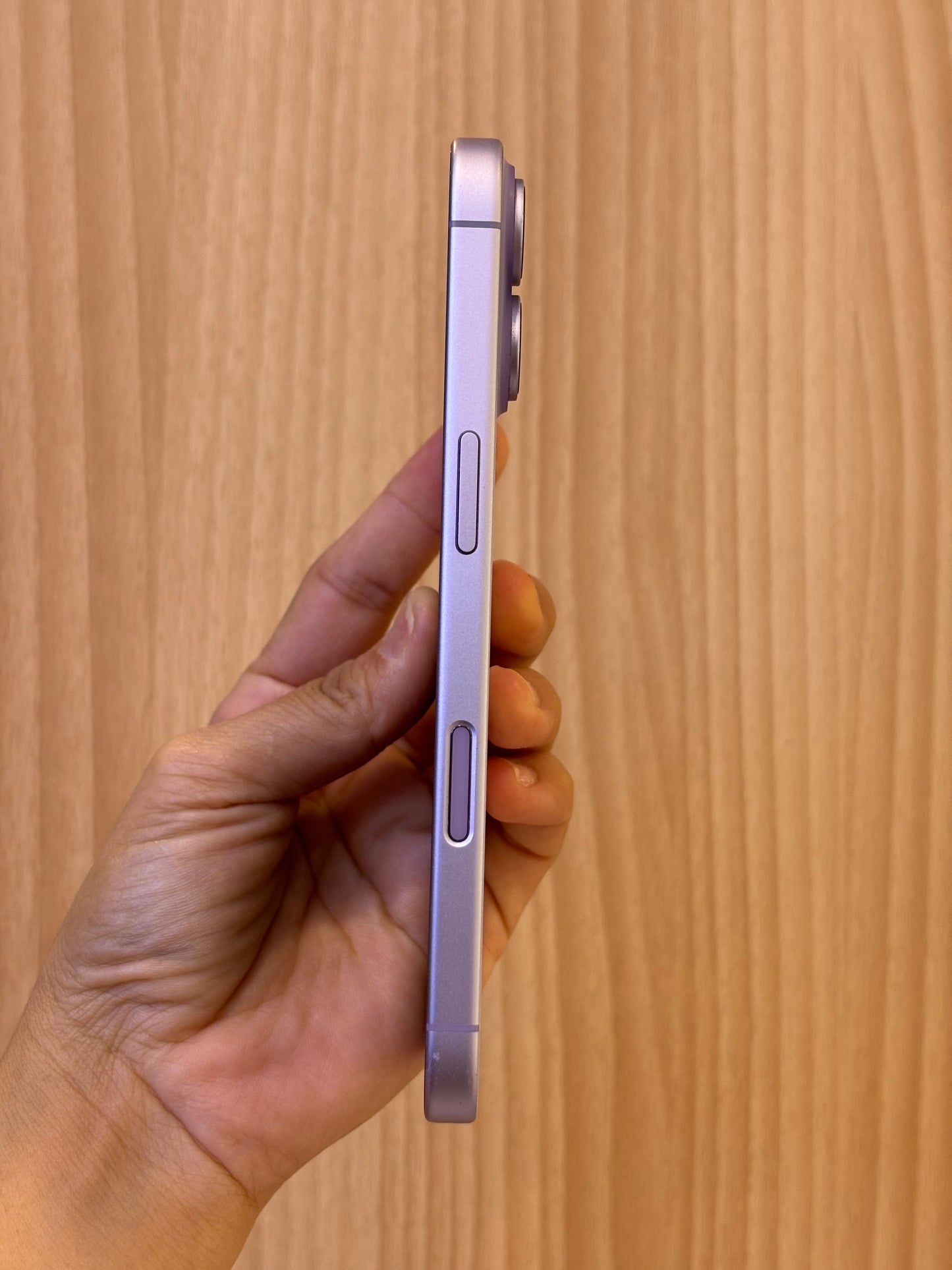 iPhone 17, 256GB (Grade B) *22729