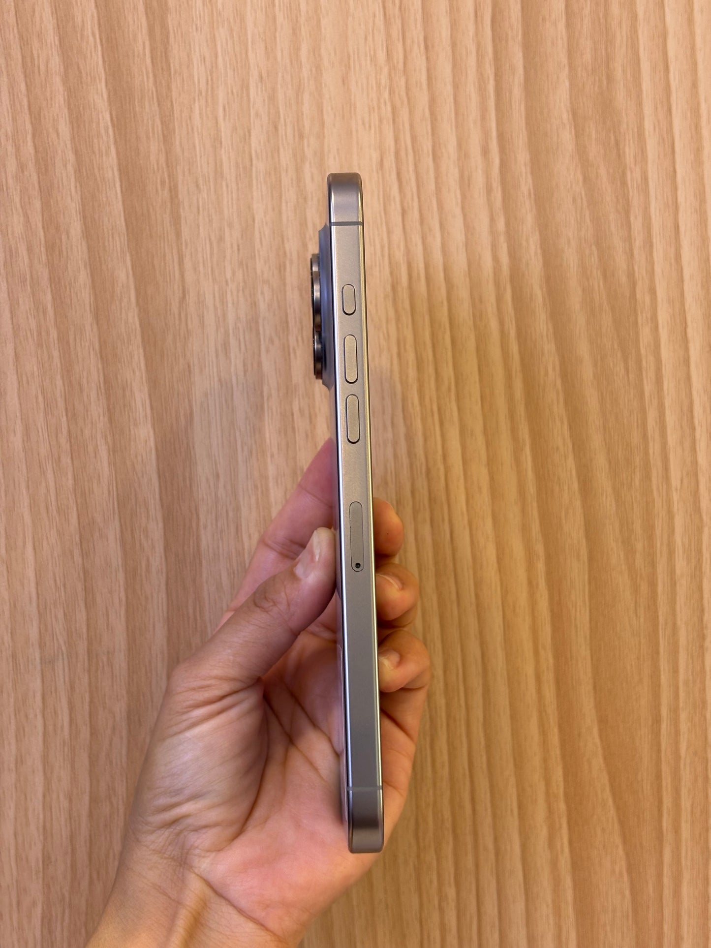 iPhone 16 Pro Max, 256GB (Grade A) *43655