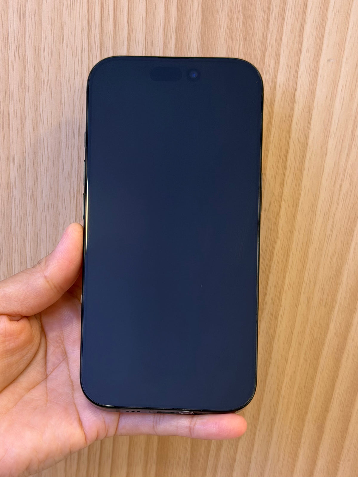 iPhone 16 Pro, 128GB (Grade A) *38738