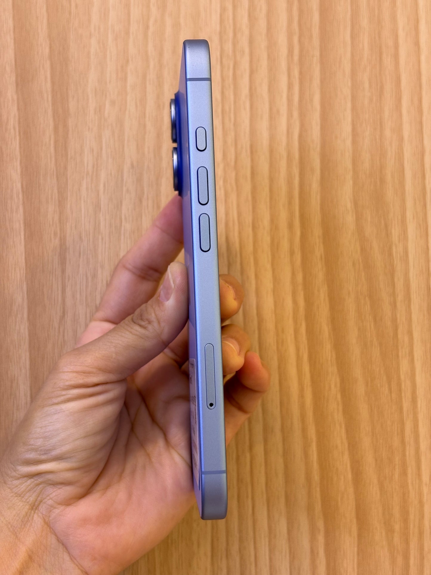 iPhone 17, 256GB (Grade A) *62046