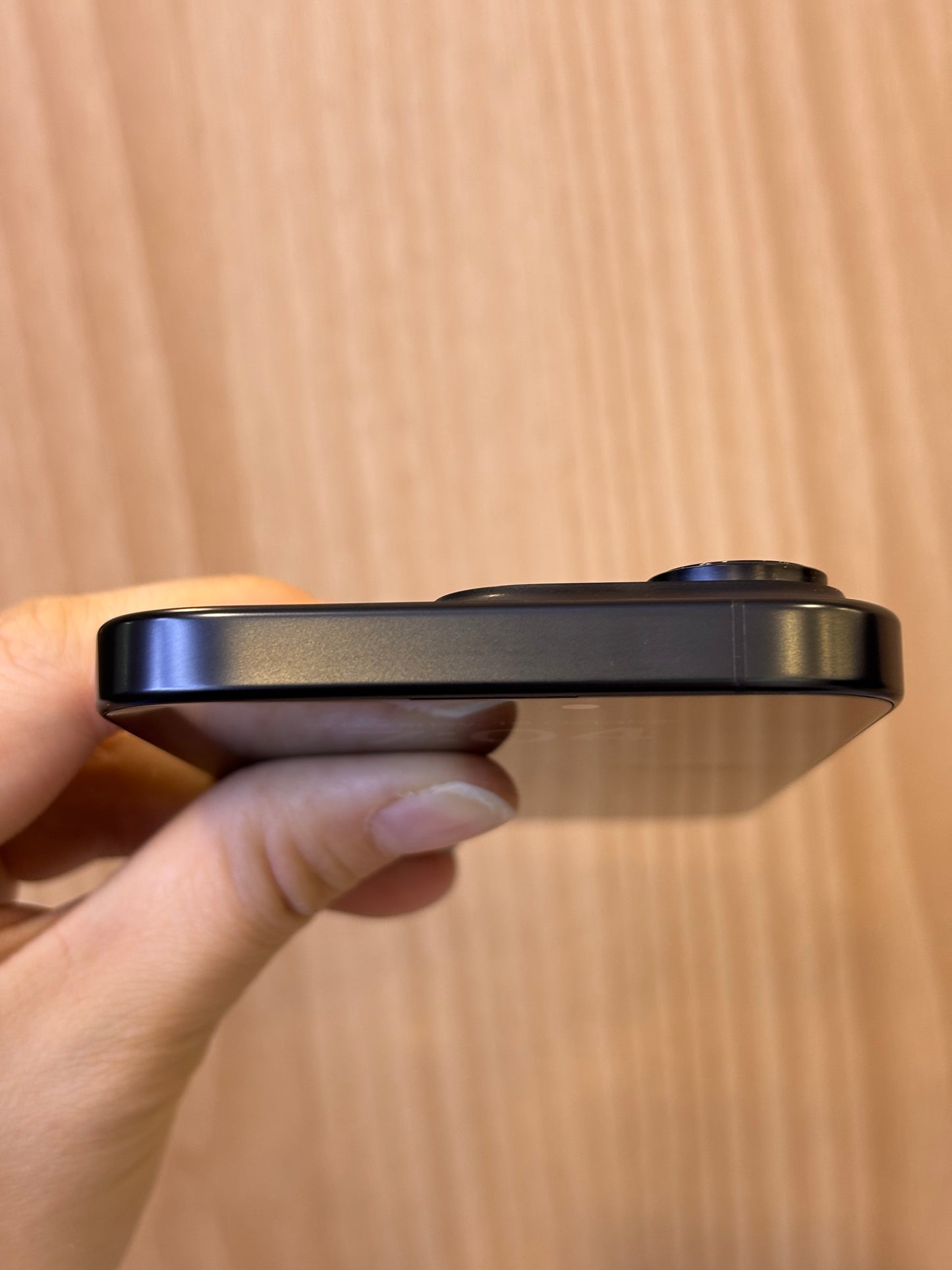 iPhone 16 Pro, 128GB (Grade A) *94736