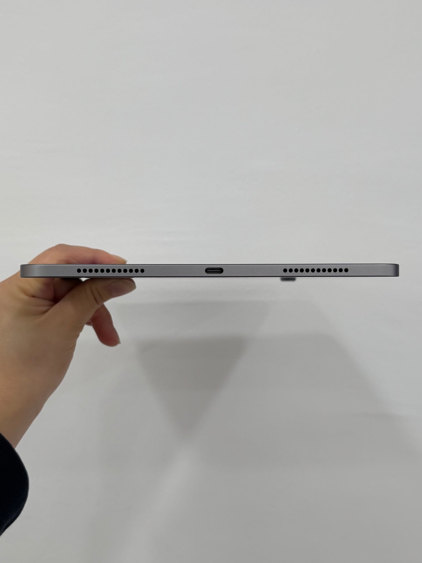 iPad Air 11-inch (M3), 128GB (Grade A) *HLWM2