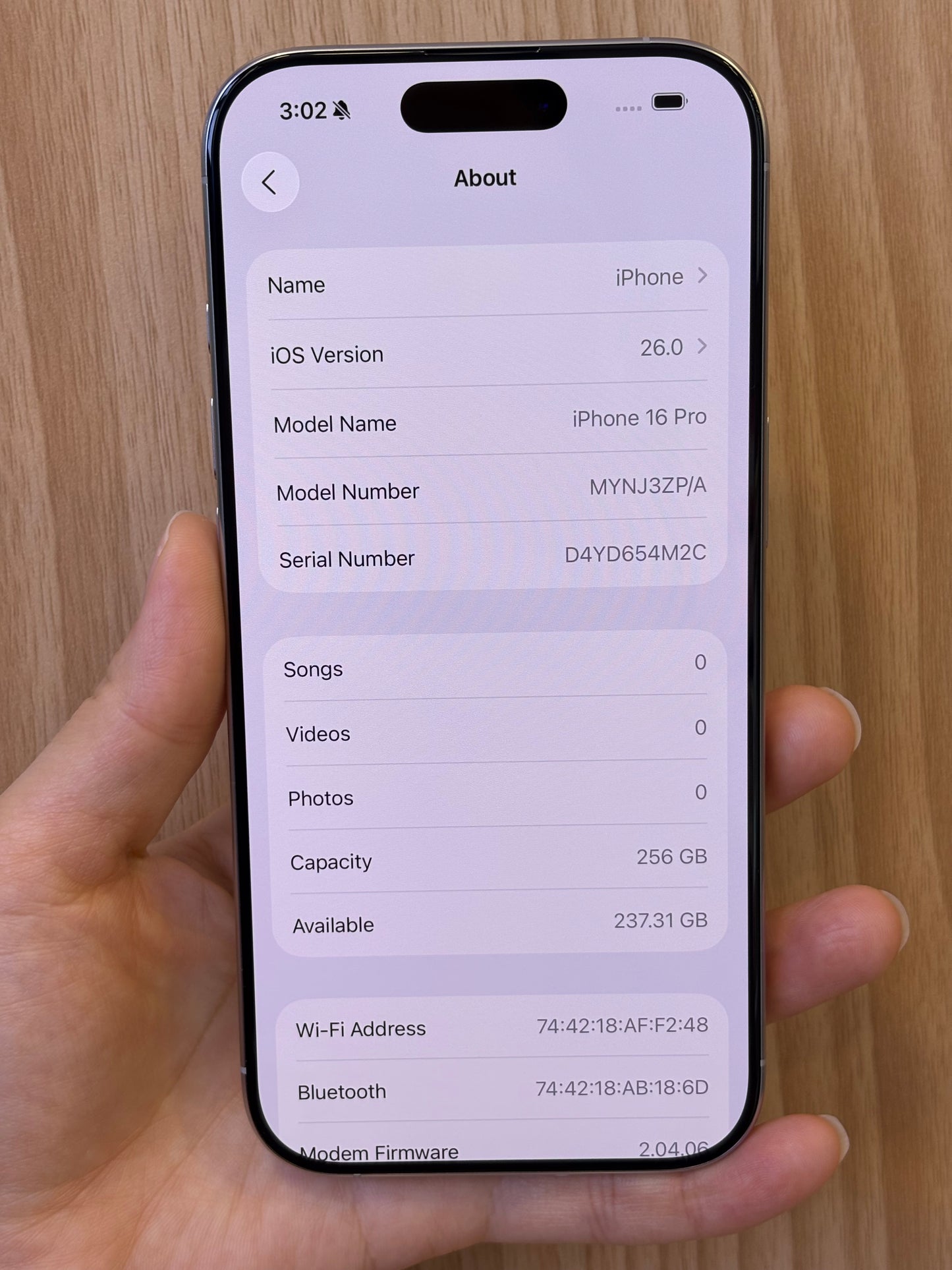 iPhone 16 Pro, 256GB (Grade A) *10938