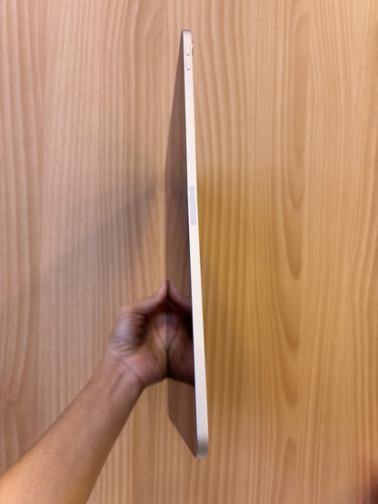 iPad Air 13-inch (M2) Wi-Fi, 128GB (Grade A) *CD93G