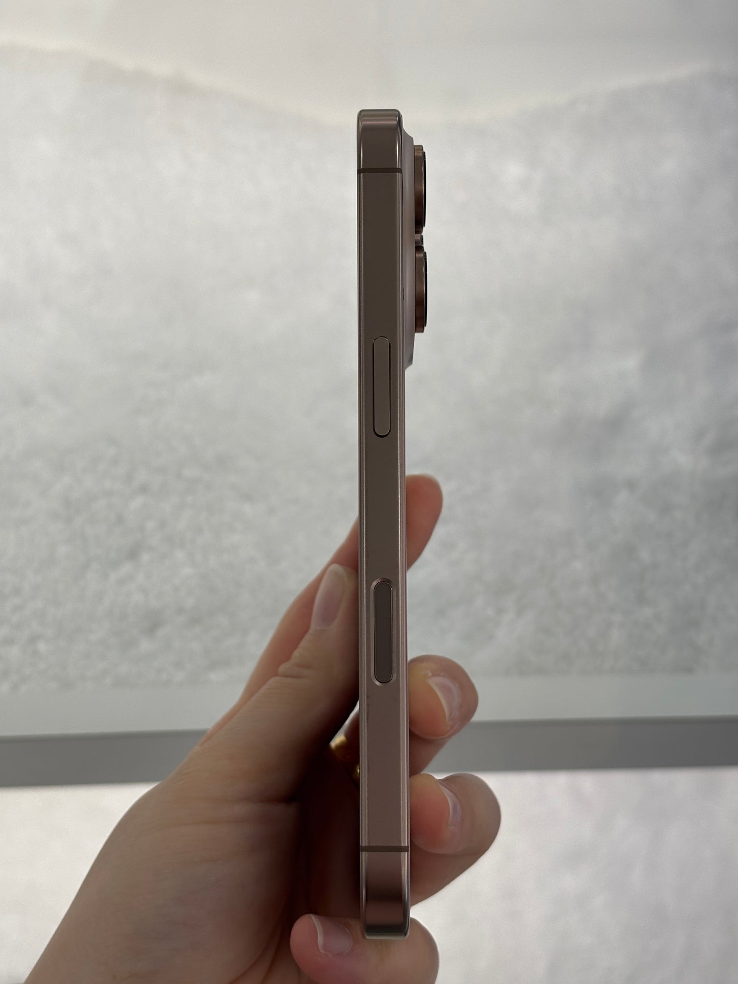 iPhone 16 Pro, 256GB (Grade A) *63541
