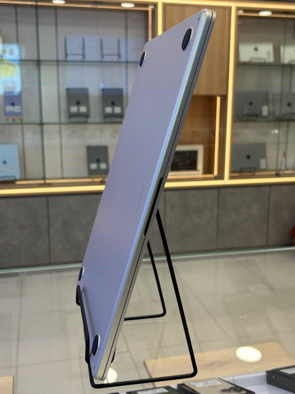 MacBook Air 15-inch (M3) 2024, 512GB *V1YFQ