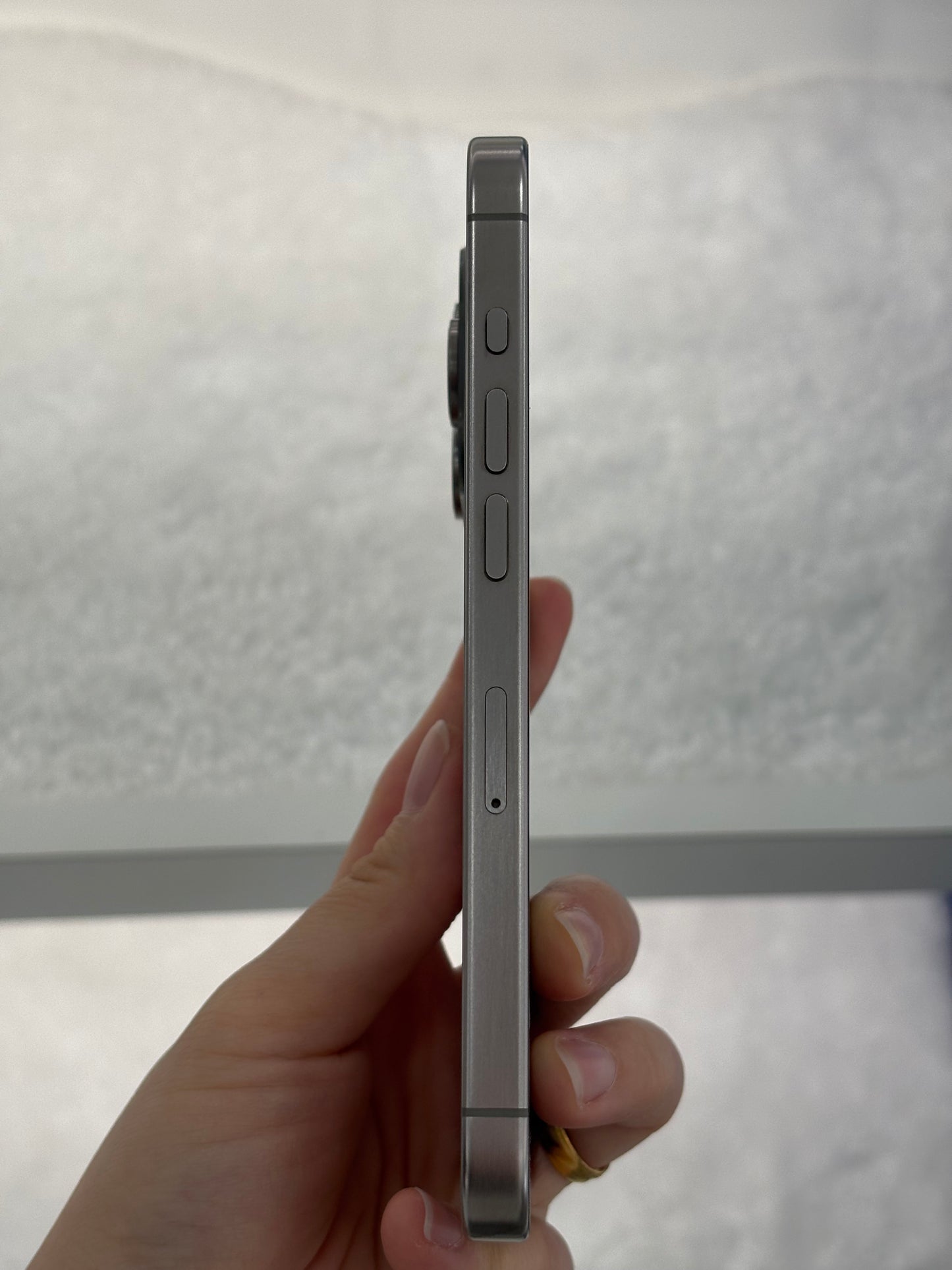 iPhone 15 Pro, 256GB (Grade B) *28777