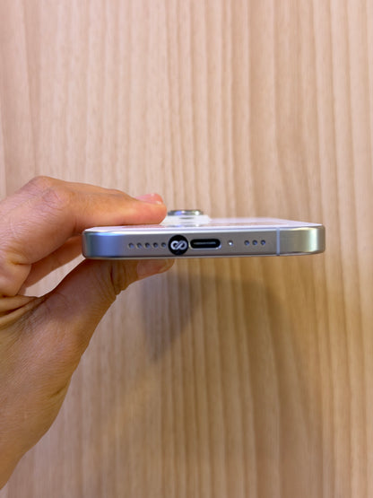 iPhone 16 Pro, 128GB (Grade A) *17097