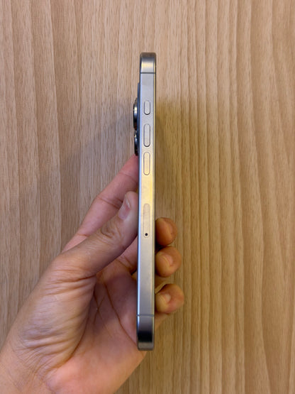 iPhone 16 Pro, 256GB (Grade A) *75208