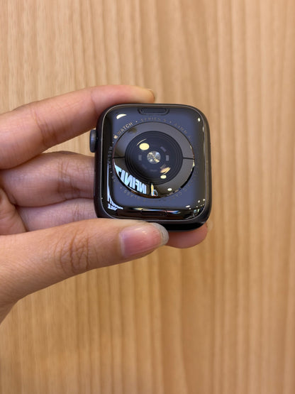 Apple Watch Series 5 (44MM) GPS, (Grade B) *CMLTQ