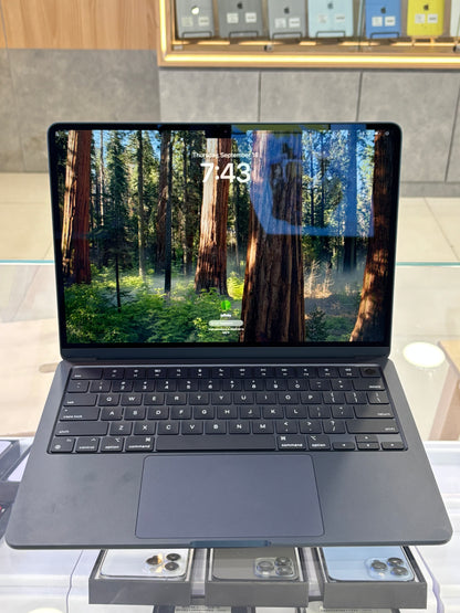 MacBook Air 13-inch (M2) 2022, 256GB *467JH