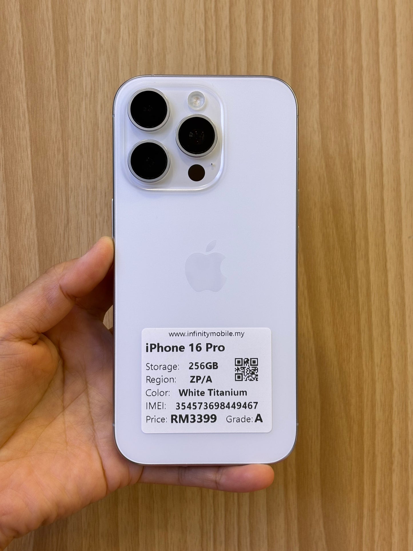 iPhone 16 Pro, 256GB (Grade A) *49467