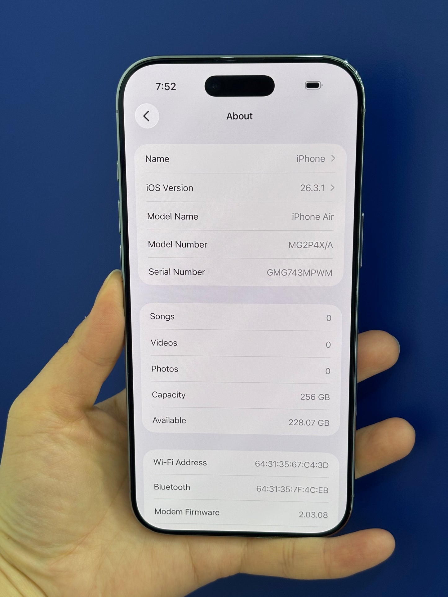 iPhone Air, 256GB (Grade A) *77980