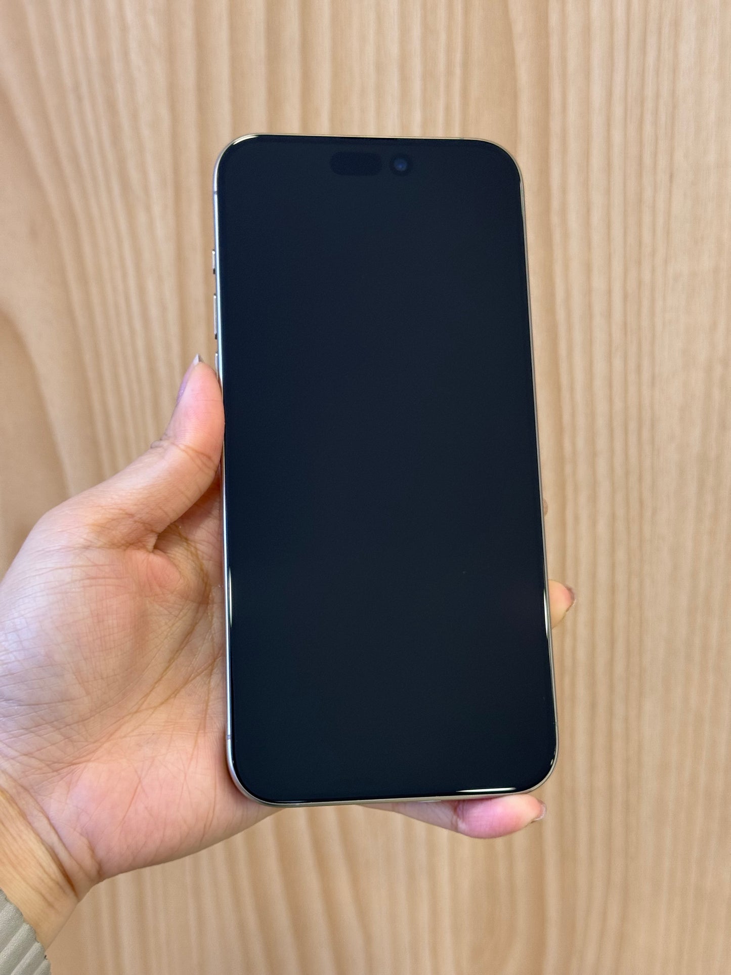 iPhone 15 Pro Max Natural Titanium, 512GB (Grade A) *89870