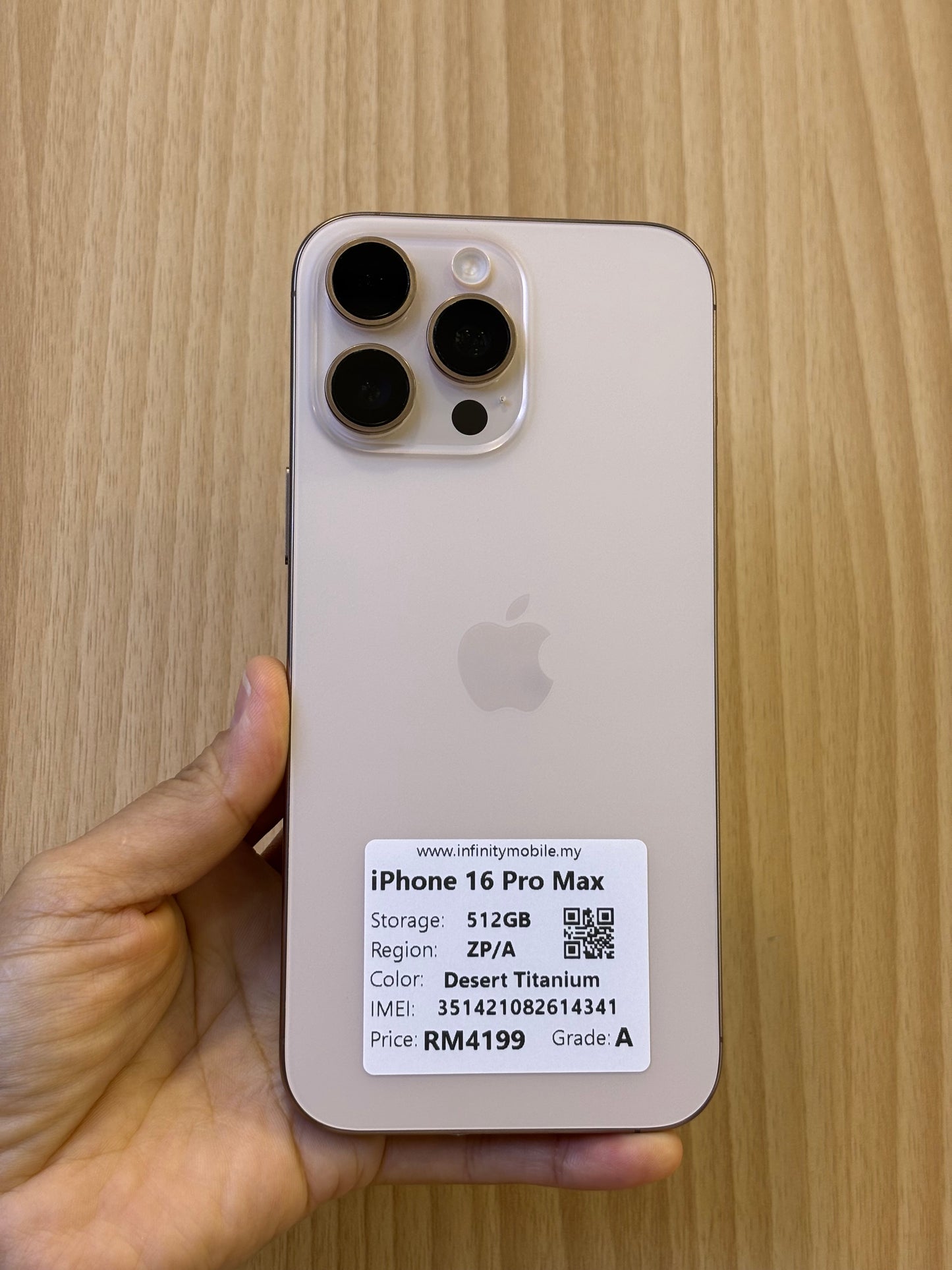 iPhone 16 Pro Max, 512GB (Grade A) *14341