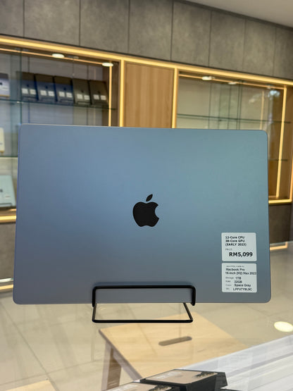 MacBook Pro 16-inch (M2 Max) 2023, 1TB *Y9L9C