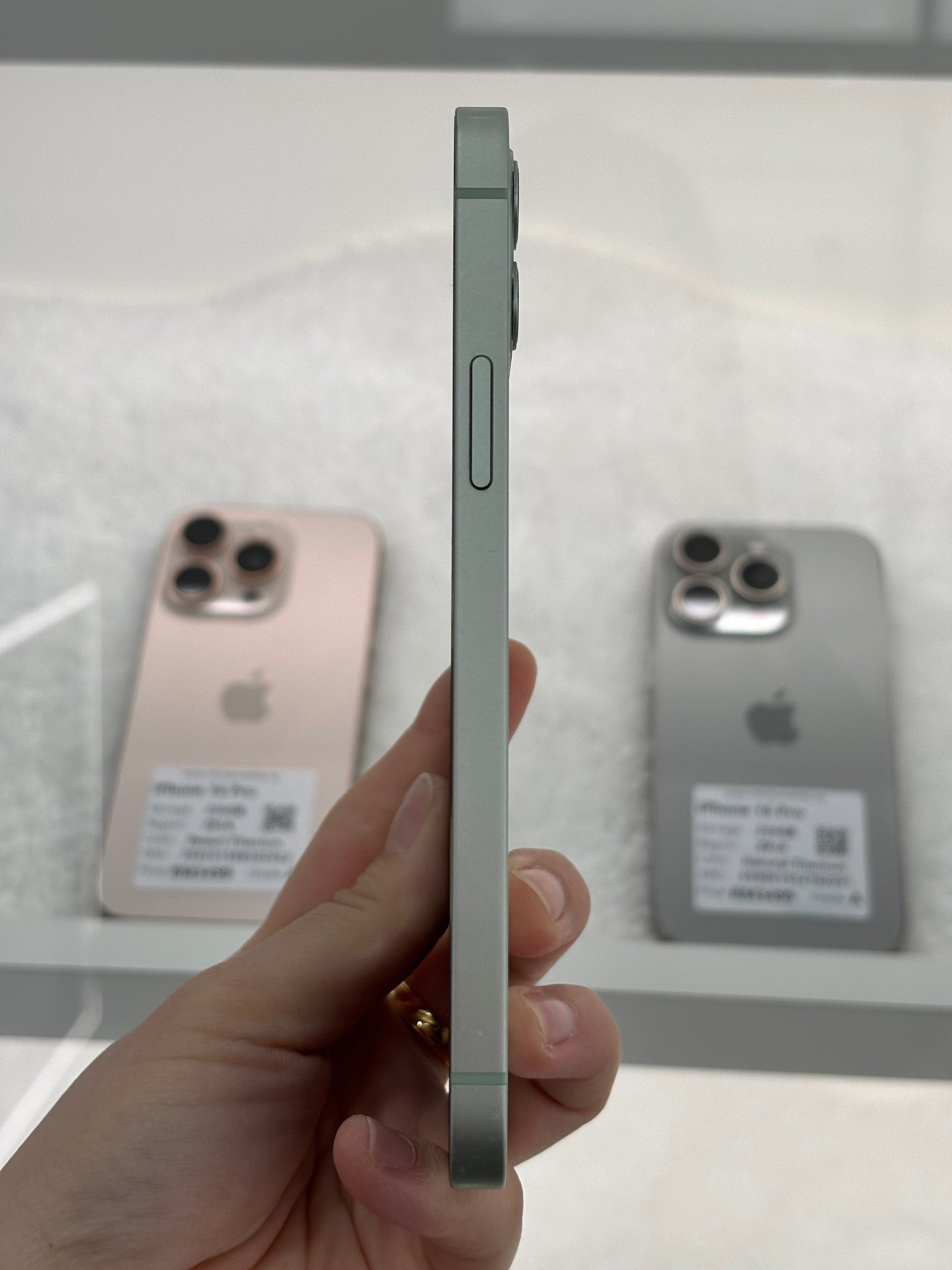iPhone 12, 128GB (Grade B) *98402