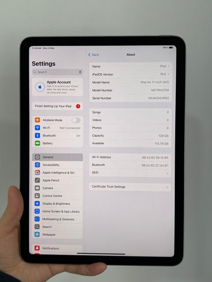 iPad Air 11-inch (M3), 128GB (Grade A) *HLWM2
