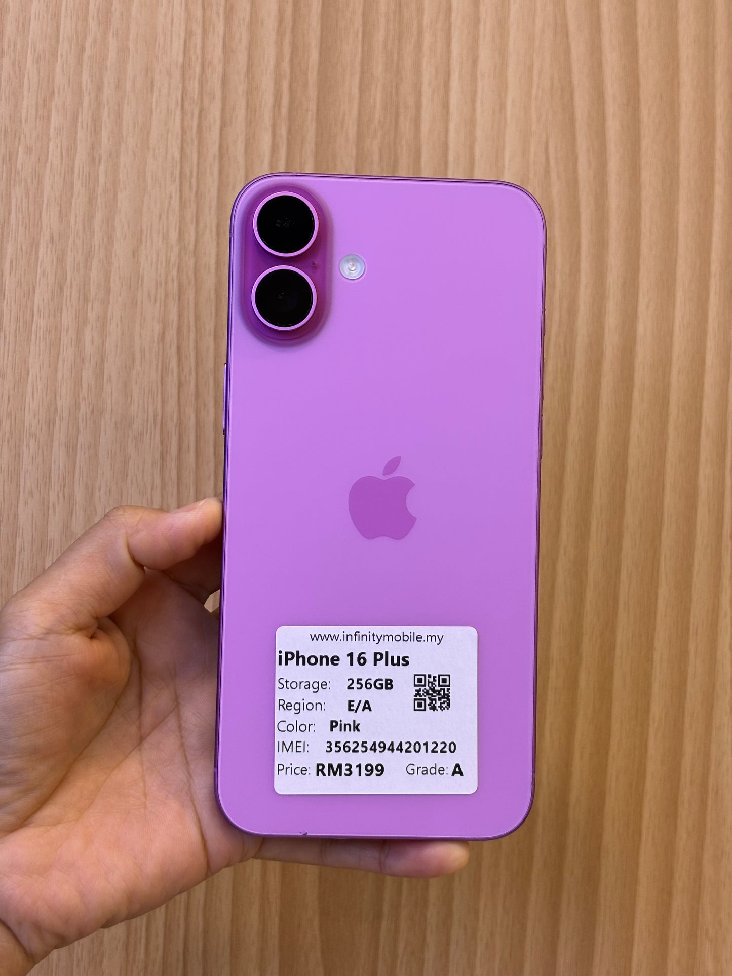 iPhone 16 Plus, 256GB (Grade A) *01220