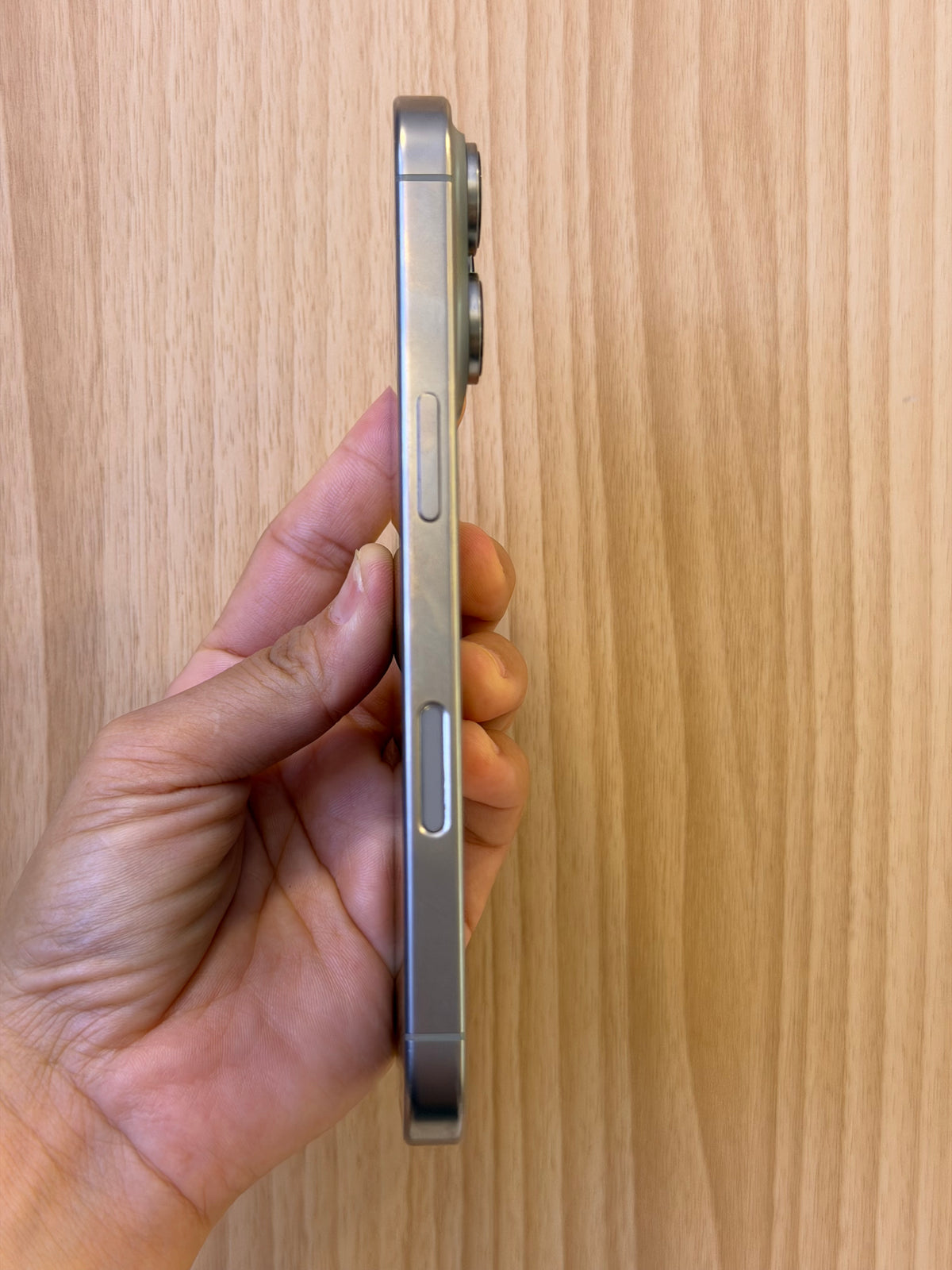 iPhone 16 Pro, 128GB (Grade A) *27375