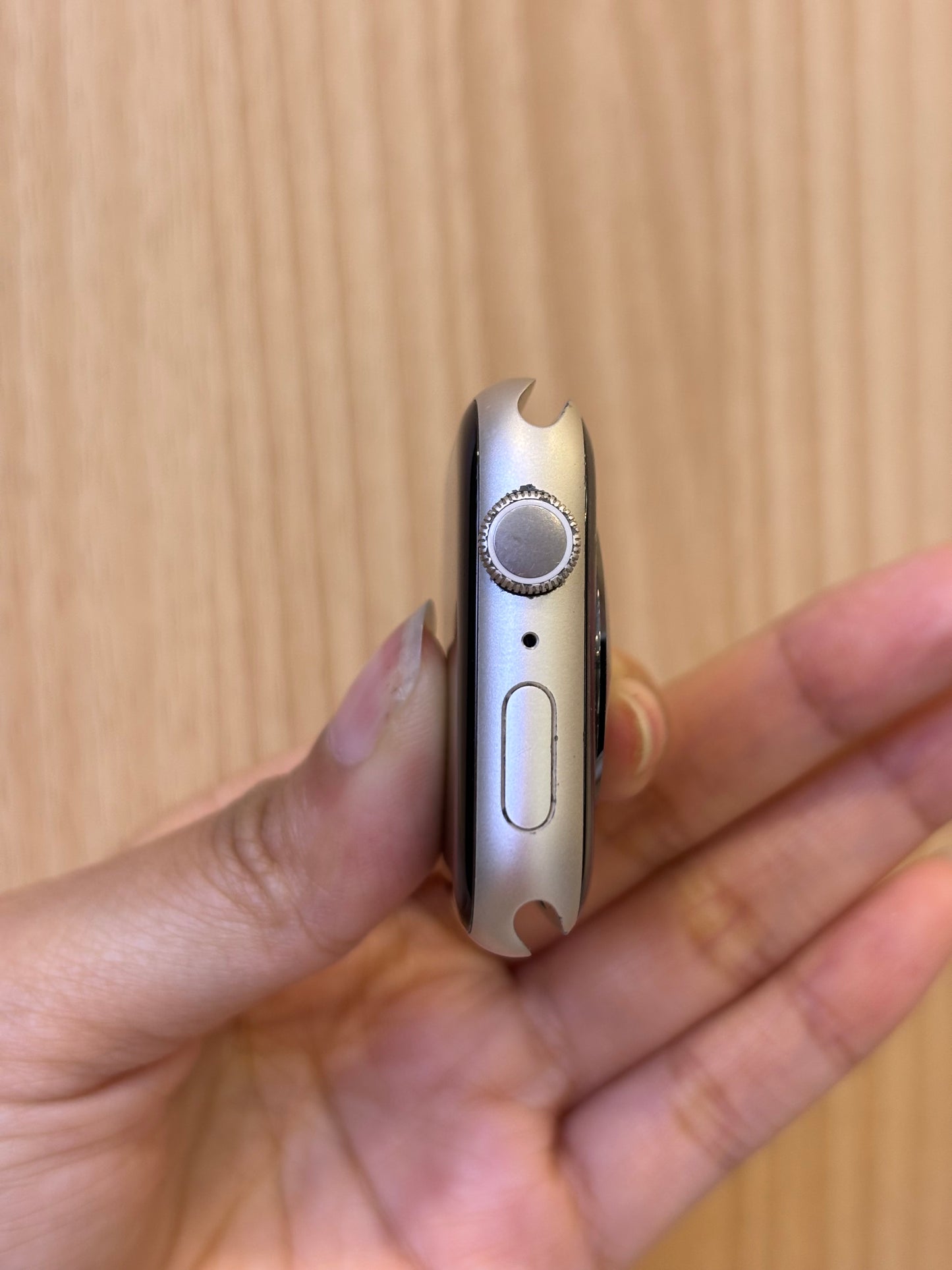 Apple Watch Series 8 (45MM) GPS, (Grade B) *YW6YW
