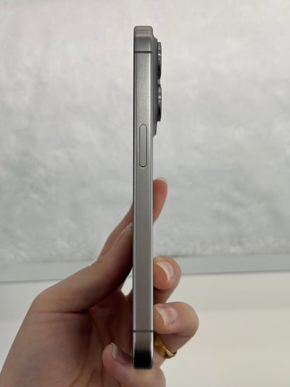 iPhone 15 Pro, 256GB (Grade A) *12842
