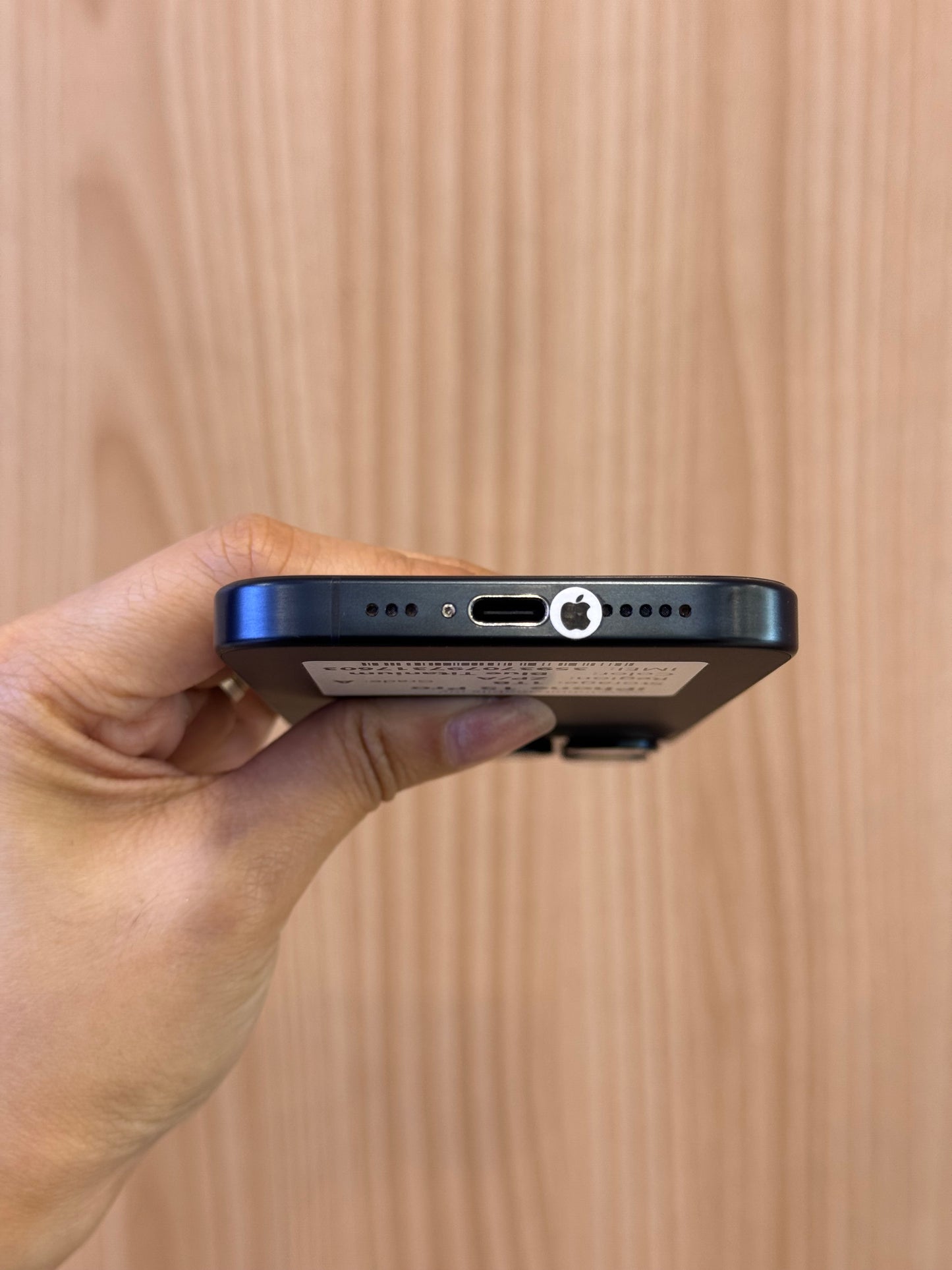iPhone 15 Pro Blue Titanium, 1TB (Grade A) *17603