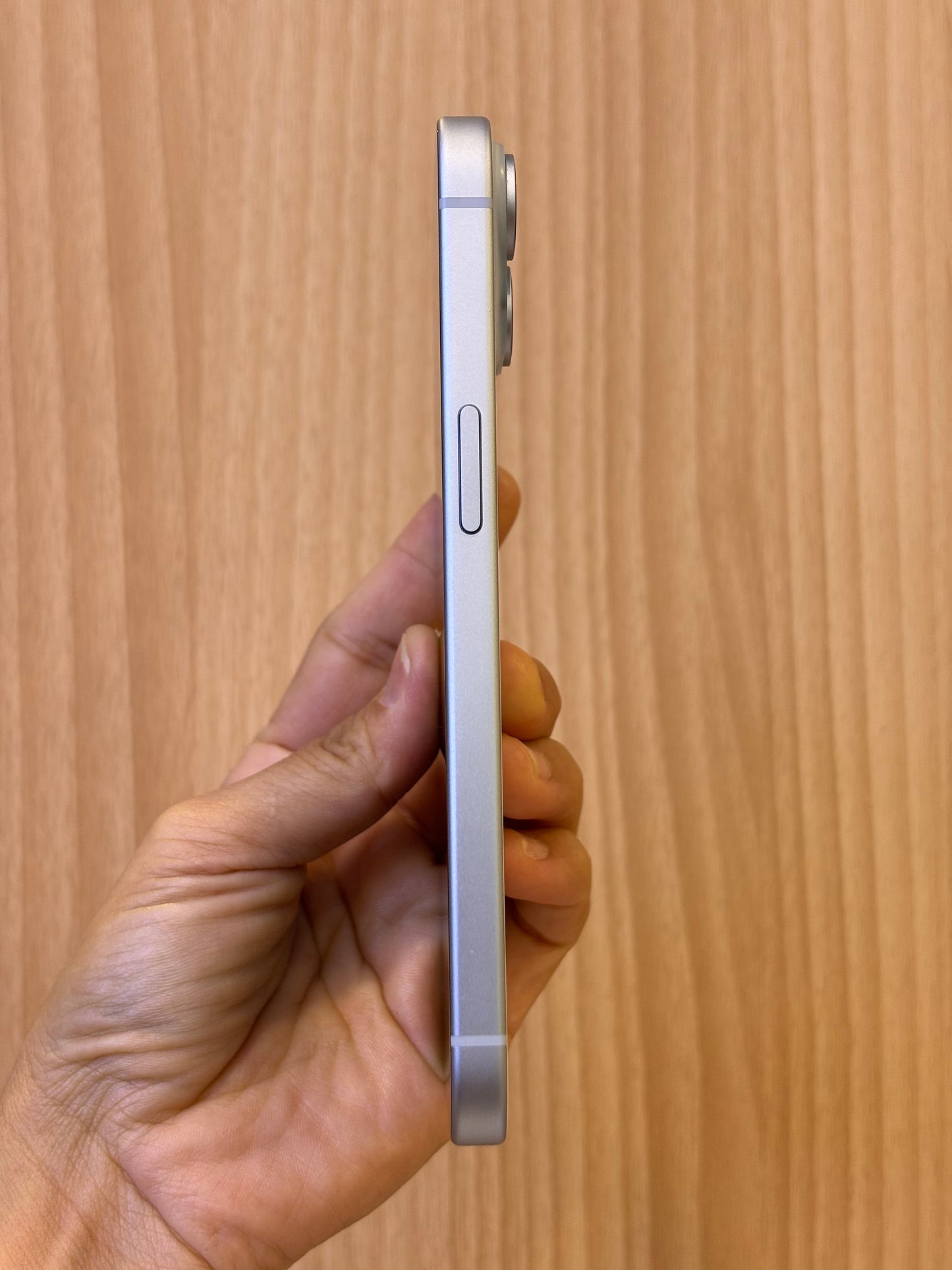 iPhone 15, 128GB (Grade A) *33947