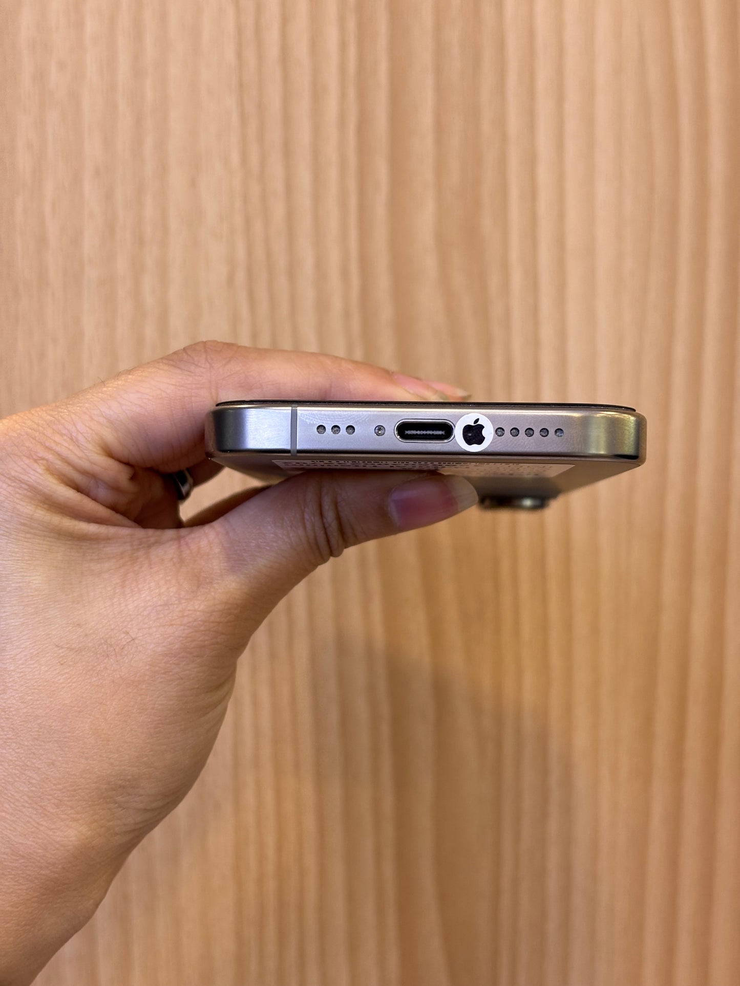 iPhone 16 Pro, 256GB (Grade A) *32703