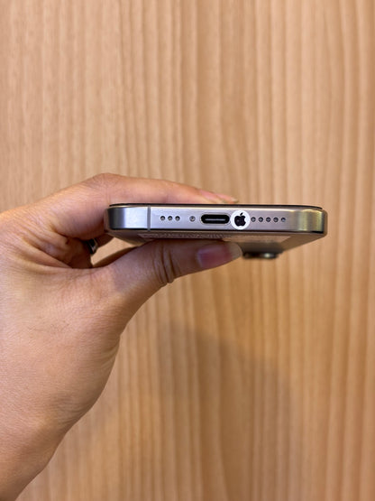 iPhone 16 Pro, 256GB (Grade A) *32703