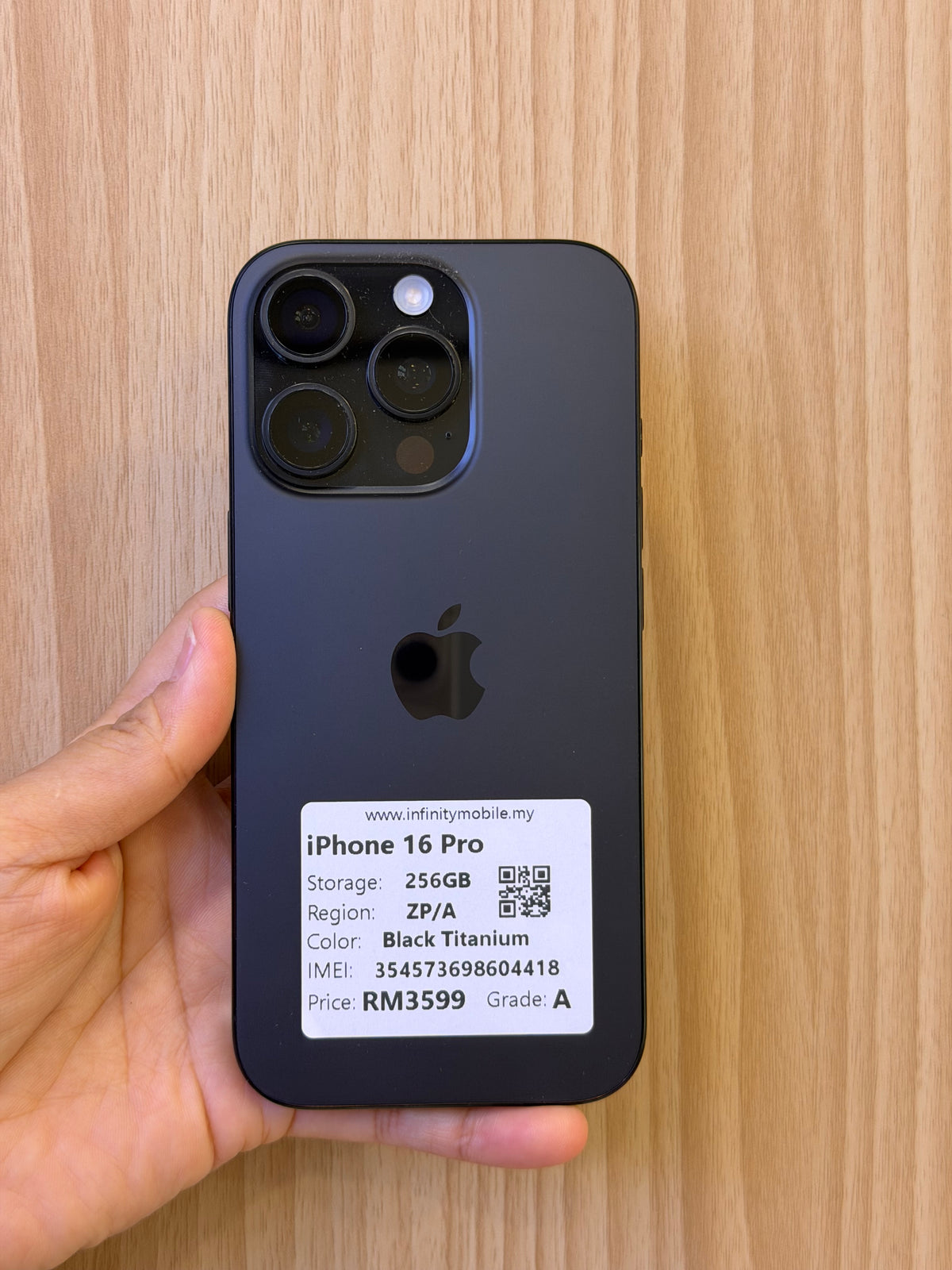 iPhone 16 Pro, 256GB (Grade A) *04418